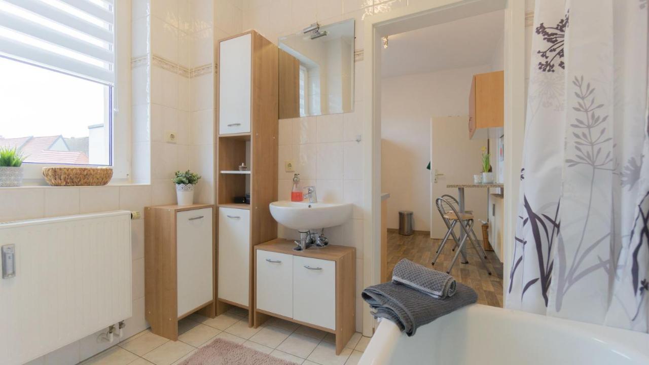 *Central_50M2_Kitchen_Washer_Netflix_Parking コットブス エクステリア 写真